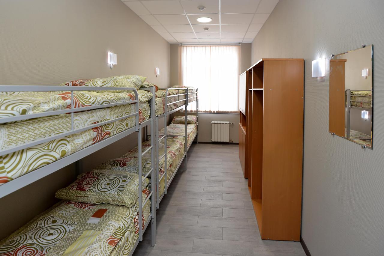 Penates Hostel Ekaterinburg Dış mekan fotoğraf