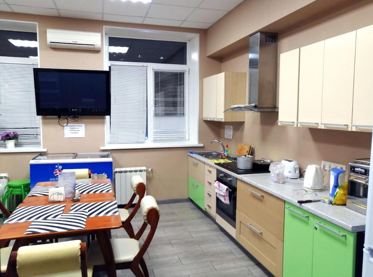 Penates Hostel Ekaterinburg Dış mekan fotoğraf