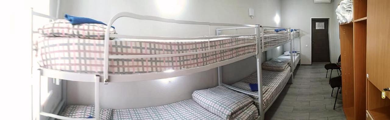 Penates Hostel Ekaterinburg Dış mekan fotoğraf